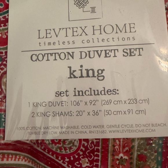 Levtex Home King Duvet Set - Red and Green Paisley - Picture 2 of 3
